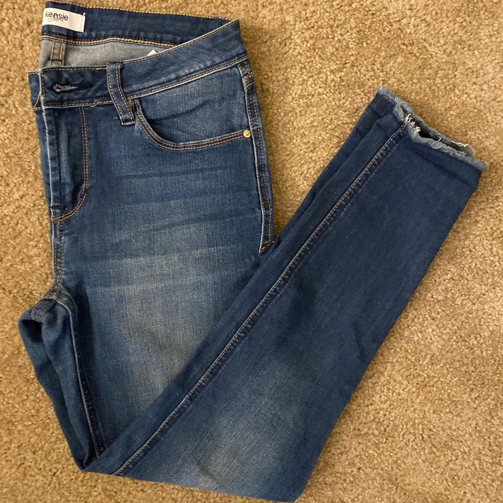 Kensie ankle jeans size 2 / 26